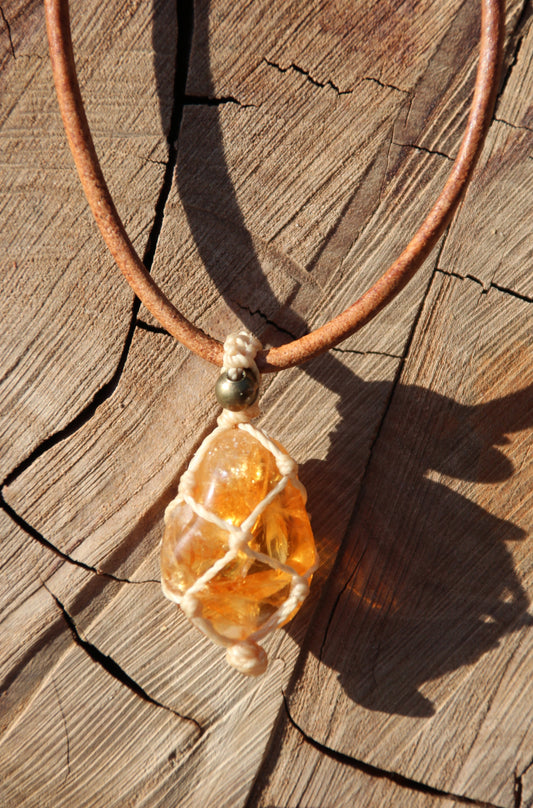🎁 Citrine Warrior 'RADIANT MANIFESTOR✨' (50% off)