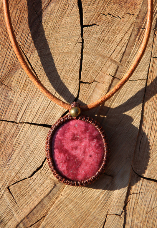 Thulite Wizard 'HEART OF VITALITY'